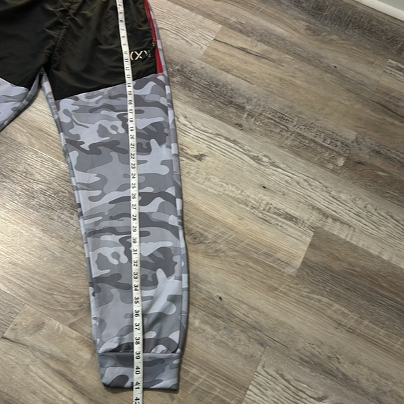 2 (X)IST Jogger Pants - Picture 11 of 11